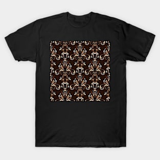 Decorative pattern in Baroque style T-Shirt